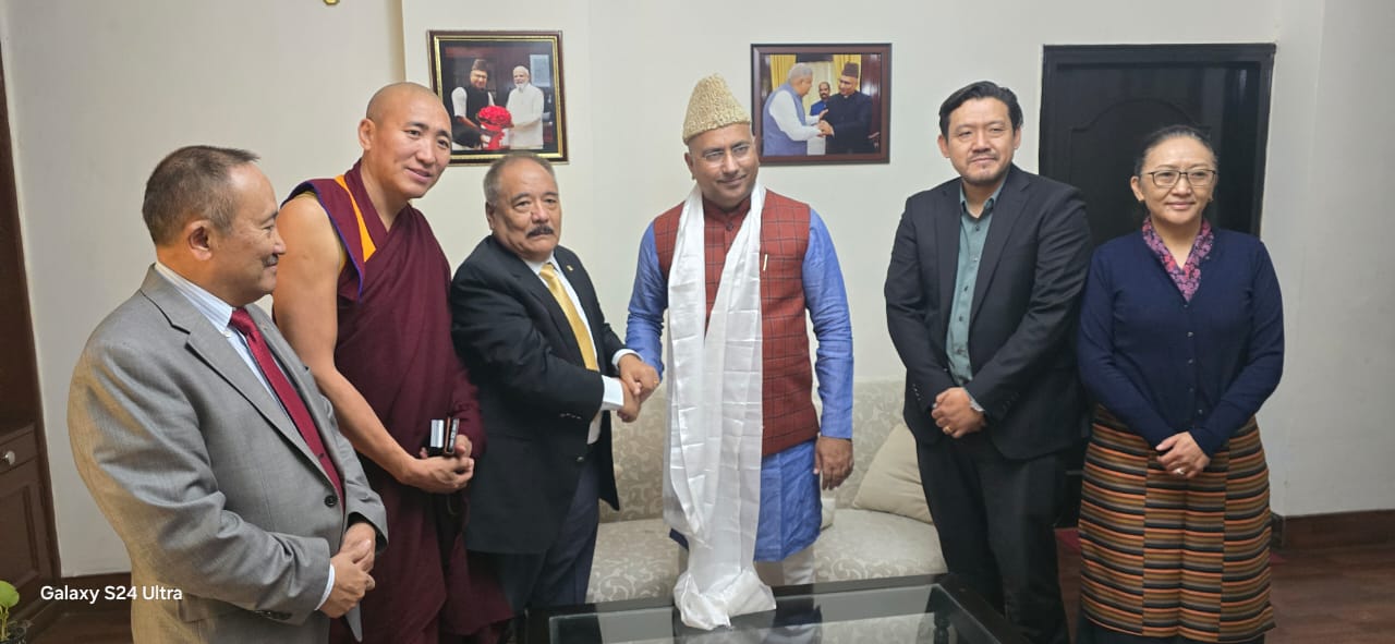 Tibetan Parliament delegation calls on MP Khatana